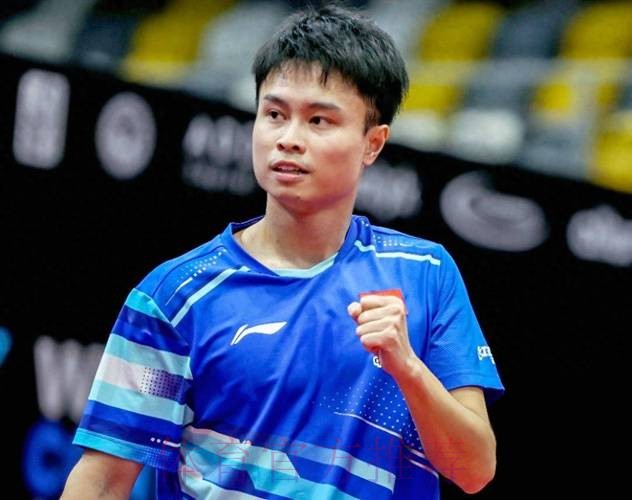 周启豪、梁靖崑跻身男单16强