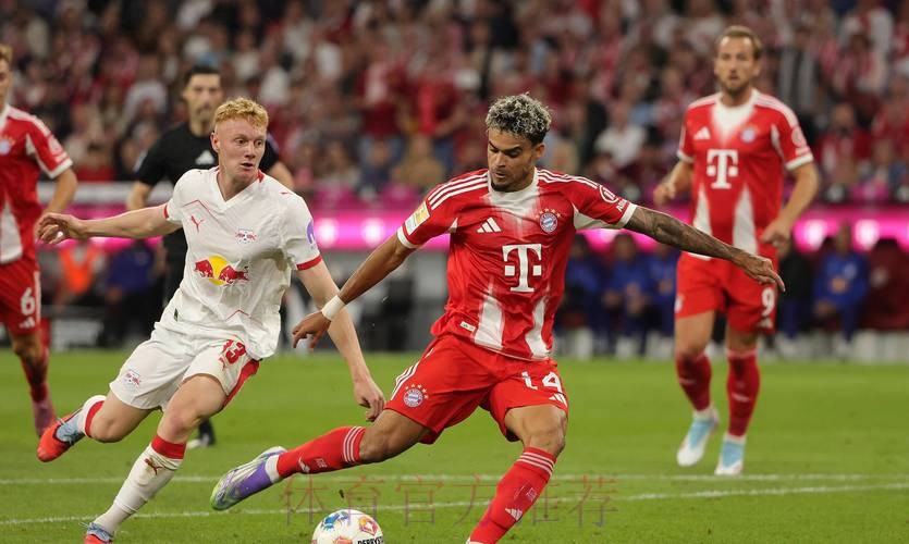 状态火热!拜仁前场3人组凯恩/迪亚斯/奥利塞本场均传射建功 状态火热!拜仁前场3人组凯恩/迪亚斯/奥利塞本场均传射建功